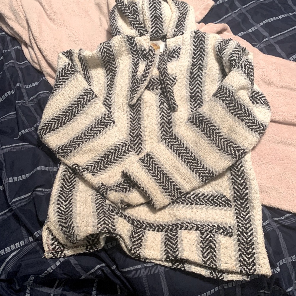 Unisex fleece (drug rug)